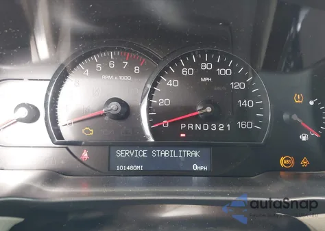 2010 Cadillac Dts Premium Collection z USA, uszkodzony, nr VIN 1G6KH5EY7AU104351